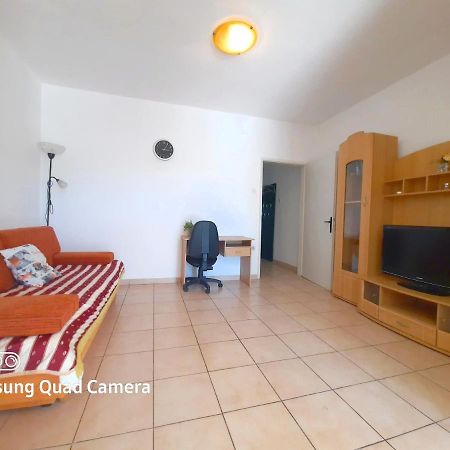 Apartman Samblic Krk Town Luaran gambar
