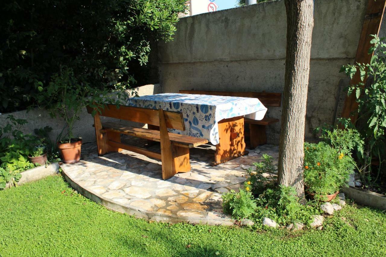 Apartman Samblic Krk Town Luaran gambar