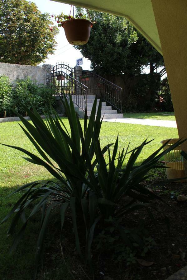 Apartman Samblic Krk Town Luaran gambar